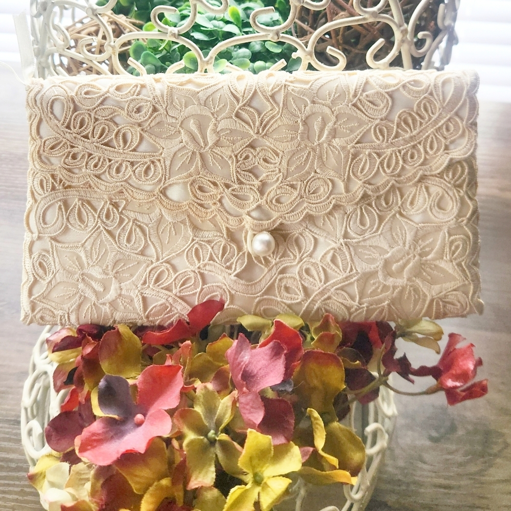 Jusi Silk Wedding Clutch Purse